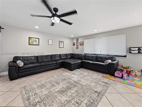 225 NW 21st St, Homestead FL - photo 17 of 56