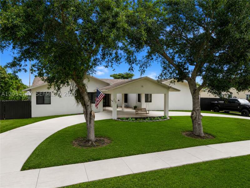 5 bedroom SingleFamilyResidence at 225 NW 21st St, Porvenir Amd Plat 2, Homestead — photo 2