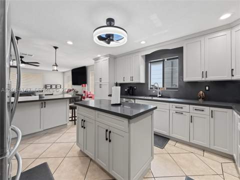 225 NW 21st St, Homestead FL - photo 22 of 56