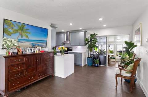 11241 SW 177th St, Miami FL - photo 8 of 29