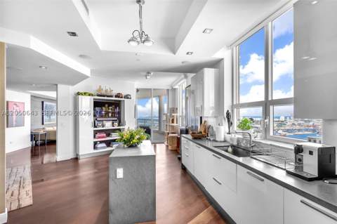 848 Brickell Key Drive Lph4401, Miami FL - photo 13 of 54
