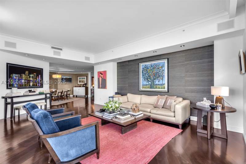 3 bedroom Condominium at 848 Brickell Key Drive Lph4401, Three Tequesta Point Cond, Miami — photo 2