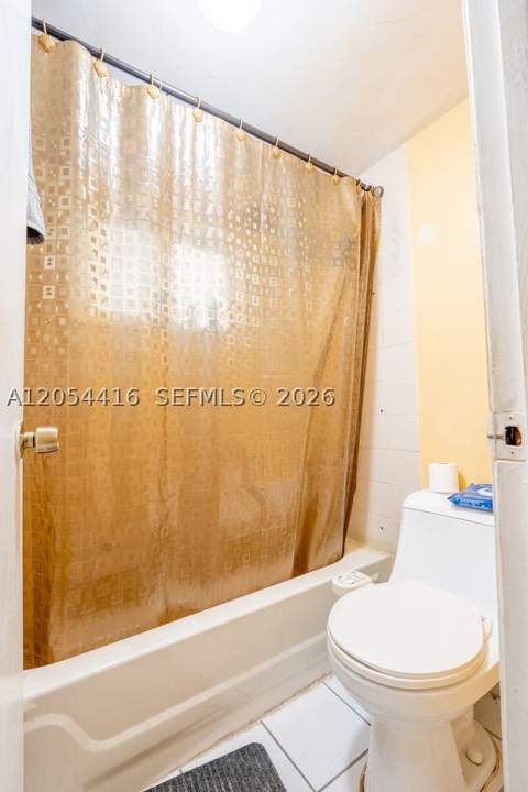 9917 W Okeechobee Rd 3-306, Hialeah Gardens FL - photo 19 of 27