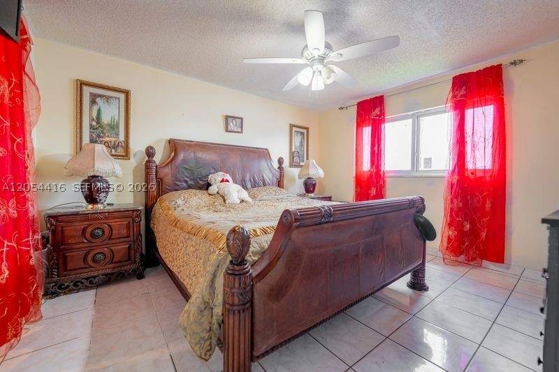 1 bedroom Condominium at 9917 W Okeechobee Rd 3-306, Vista Del Lago I Condo, Hialeah Gardens — photo 3