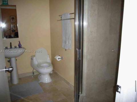 808 Brickell Key Dr 606, Miami FL - photo 9 of 13