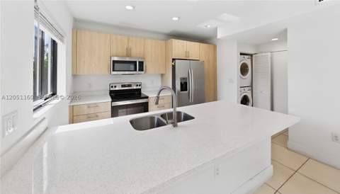 205 NW 12th Ct, Florida City FL - photo 16 of 68