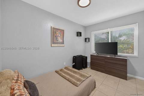 1230 NW 84th Ter, Miami FL - photo 17 of 30
