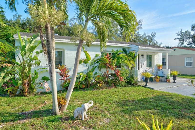 4 bedroom SingleFamilyResidence at 1230 NW 84th Ter, Joy Homes, Miami — photo 2