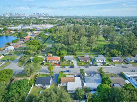 1230 NW 84th Ter, Miami FL - photo 24 of 30