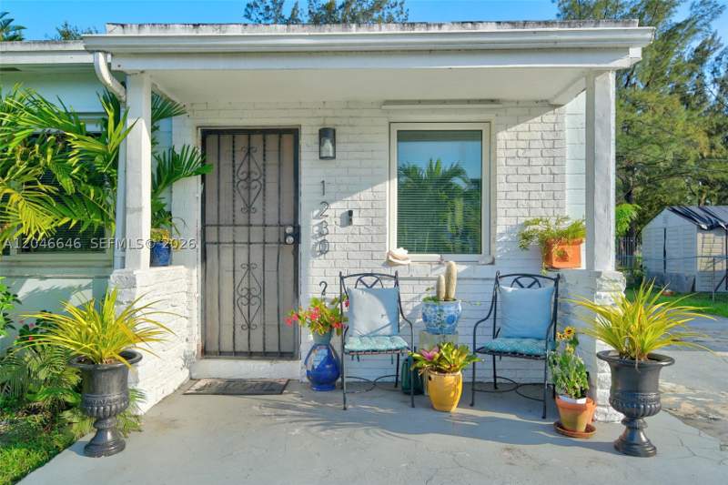 4 bedroom SingleFamilyResidence at 1230 NW 84th Ter, Joy Homes, Miami — photo 4
