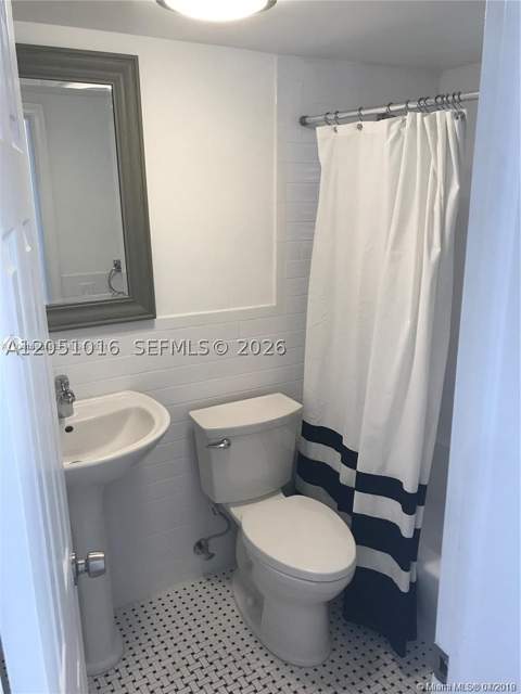 6715 N Kendall Dr 707, Pinecrest FL - photo 8 of 14