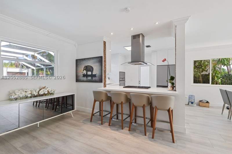 4 bedroom SingleFamilyResidence at 7505 Mutiny Ave, Treasure Island, North Bay Village — photo 5