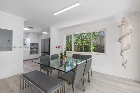 7505 Mutiny Ave, North Bay Village FL - photo 7 of 24