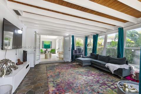 7505 Mutiny Ave, North Bay Village FL - photo 8 of 24