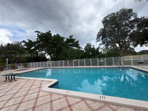 7035 NW 186th St D302, Hialeah FL - photo 13 of 14