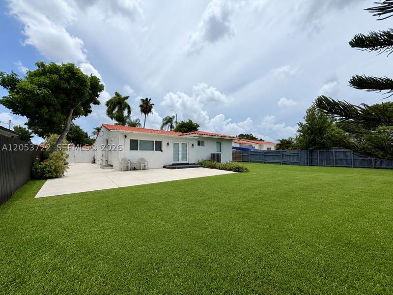 4 bedroom SingleFamilyResidence at 6320 SW 24th St, Kinbrey Sub, Miami — photo 3