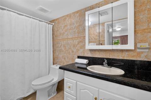 1060 NW 7th St 205, Miami FL - photo 18 of 23