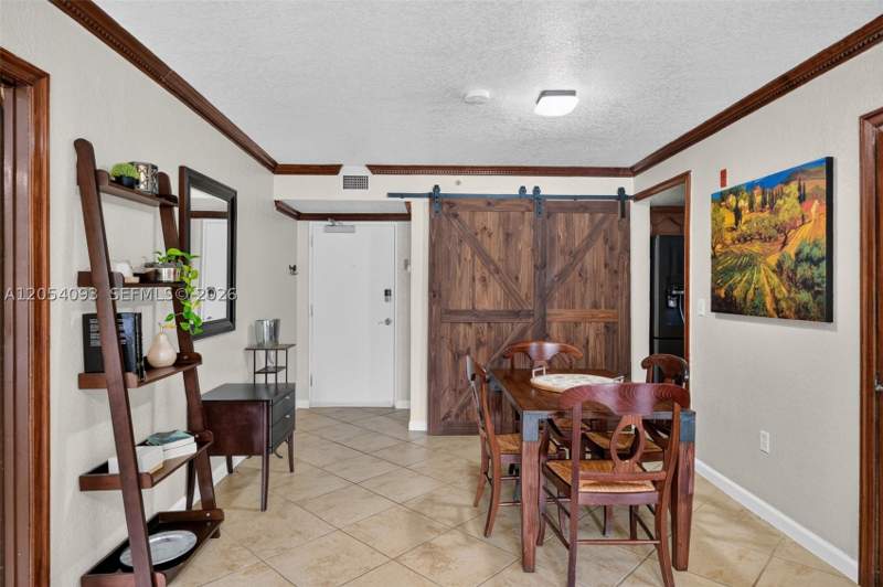 2 bedroom Condominium at 1060 NW 7th St 205, Jubilee Villas Condo, Miami — photo 3