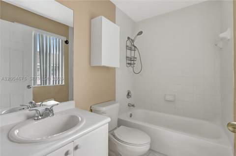 2874 SE 15th Rd 52, Homestead FL - photo 15 of 16