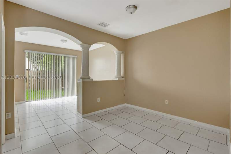 3 bedroom Condominium at 2874 SE 15th Rd 52, Shoma Townhomes At Keysco, Homestead — photo 5