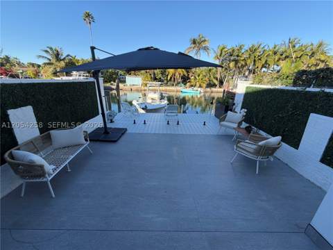 1955 NE 123rd St, North Miami FL - photo 7 of 20
