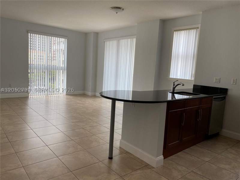 2 bedroom Condominium at 7280 SW 90th St 501, Downtown Dadeland Condo N, Miami — photo 2