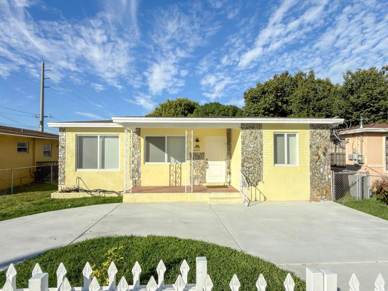 3 bedroom SingleFamilyResidence at 2287 NW 63rd Street, Orange View Pk, Miami — photo 2
