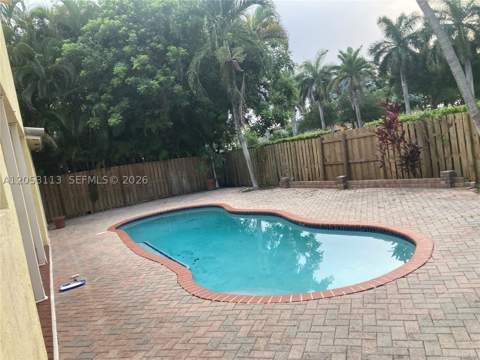 16141 SW 96th Ter, Miami FL - photo 10 of 28