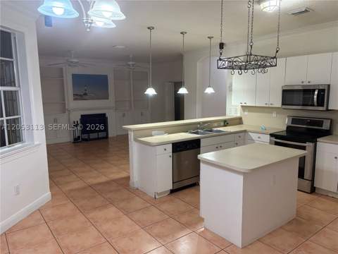 16141 SW 96th Ter, Miami FL - photo 17 of 28