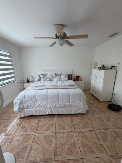 2760 W 63rd Pl 106-23, Hialeah FL - photo 13 of 33