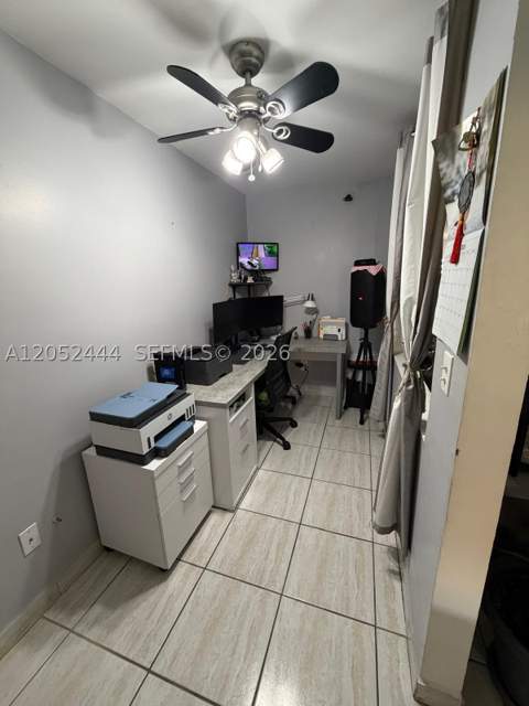 2760 W 63rd Pl 106-23, Hialeah FL - photo 18 of 33