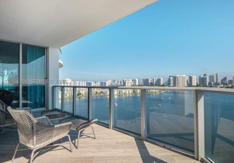 17301 Biscayne Blvd 1609, North Miami Beach FL - photo 14 of 47