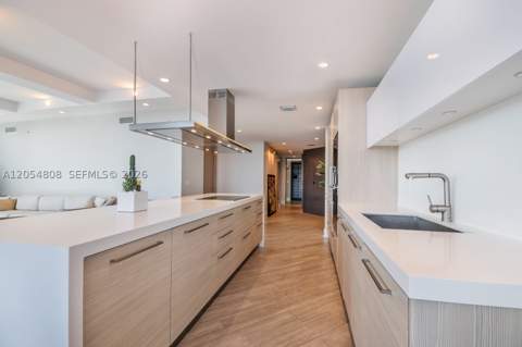 17301 Biscayne Blvd 1609, North Miami Beach FL - photo 24 of 47