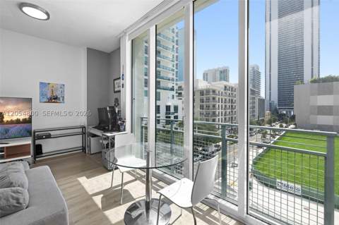350 NE 24th St 401, Miami FL - photo 6 of 33
