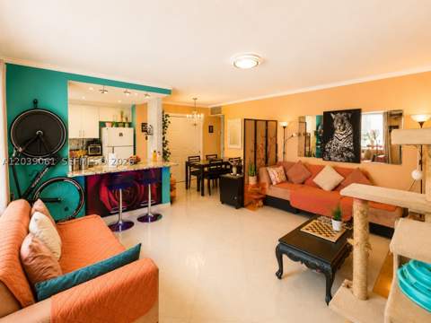 1725 James Ave 12A, Miami Beach FL - photo 19 of 28