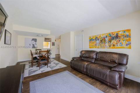 9365 Fontainebleau Blvd E205, Miami FL - photo 10 of 21