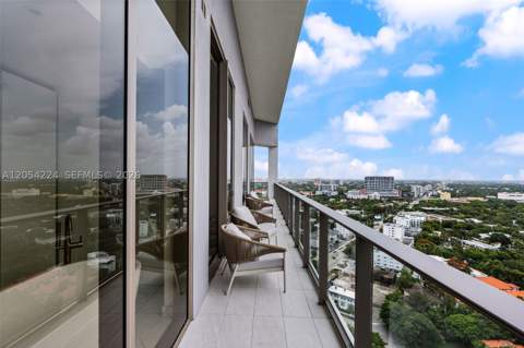 2678 Tigertail Ave Ph1, Miami FL - photo 21 of 46