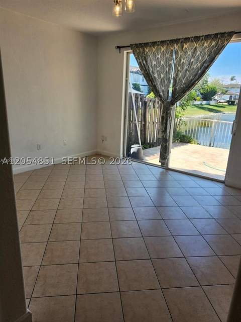 11425 NW 76th Ter, Doral FL - photo 12 of 43