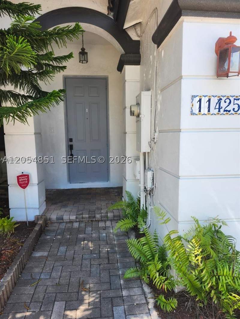 3 bedroom Townhouse at 11425 NW 76th Ter, Doral Isles North Sec Two, Doral — photo 4