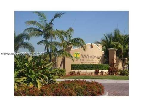 11425 NW 76th Ter, Doral FL - photo 6 of 43