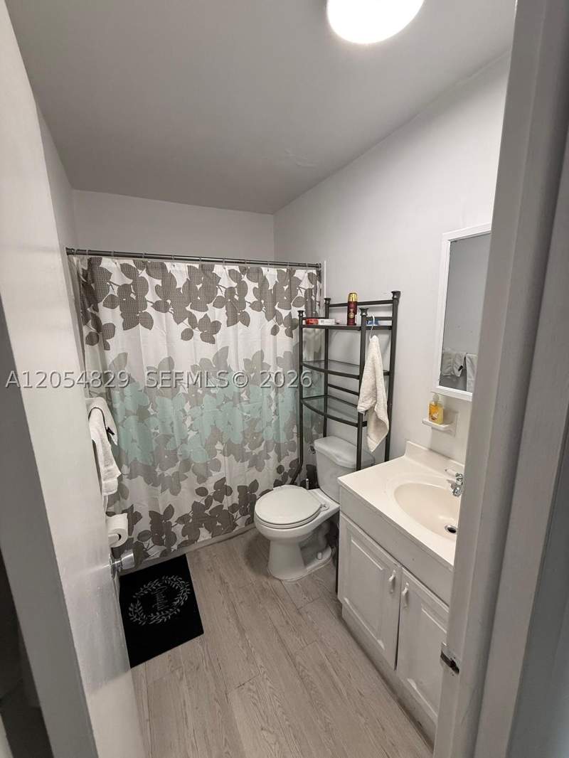 2 bedroom Condominium at 3536 NE 168th St 403, Venice Isle Condo, North Miami Beach — photo 2