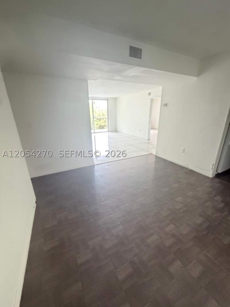 2 bedroom Condominium at 12500 NE 15th Ave 402, Three Horizons East Condo, North Miami — photo 4