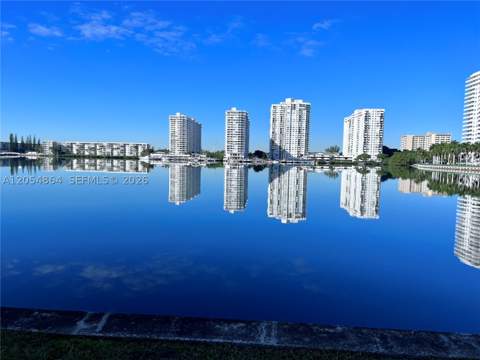 18151 NE 31st Ct 1505, Aventura FL - photo 11 of 14