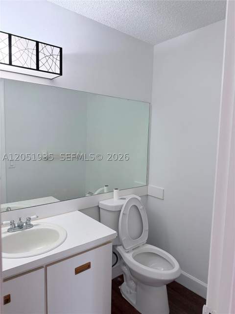 9850 Hammocks Blvd 107, Miami FL - photo 15 of 30