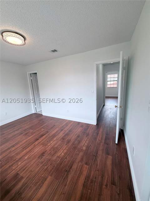 9850 Hammocks Blvd 107, Miami FL - photo 17 of 30