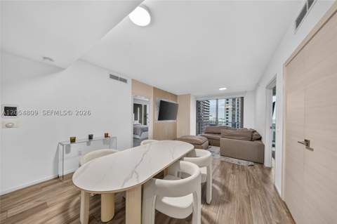 801 S Miami Ave 3010, Miami FL - photo 7 of 26