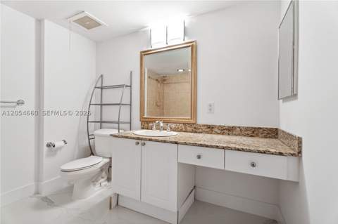 19501 W Country Club Dr 2506, Aventura FL - photo 10 of 22