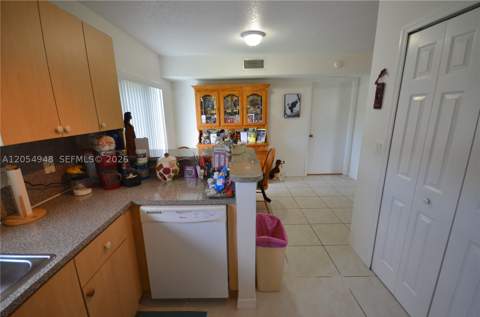 1270 SE 27th St 101, Homestead FL - photo 18 of 22