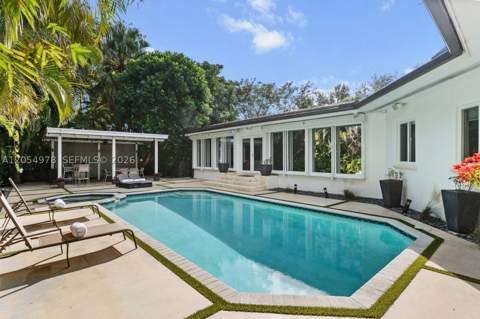 6511 Riviera Dr, Coral Gables FL - photo 21 of 26
