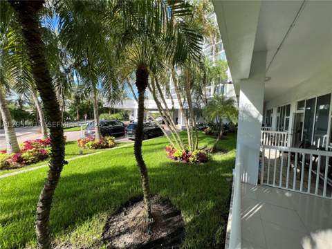 10275 Collins Ave 112, Bal Harbour FL - photo 21 of 76